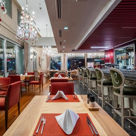 Отель Ramada By Wyndham Анкара Экстерьер фото